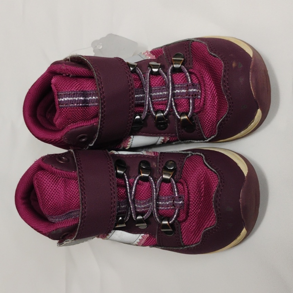 Winter Boots - SIZE: 9.5